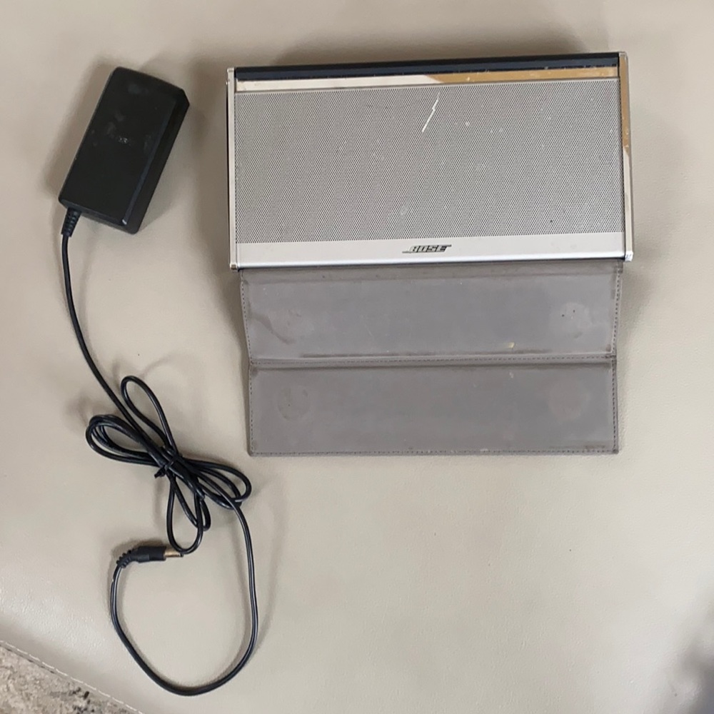COPY - BOSE SoundLink Bluetooth Mobile Speaker
